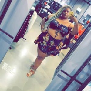 SHEIN Plus Off Shoulder Floral Print Shirred Top With Shorts